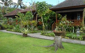 Kubu Alas Tunggal Villa